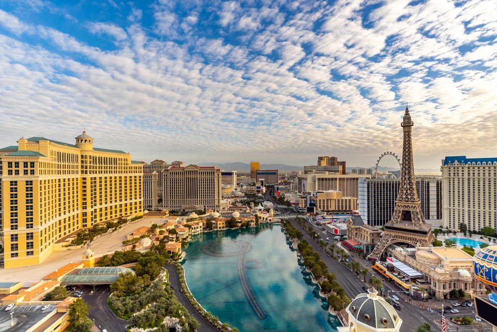 Nature to Nightlife - Utah to Vegas Package